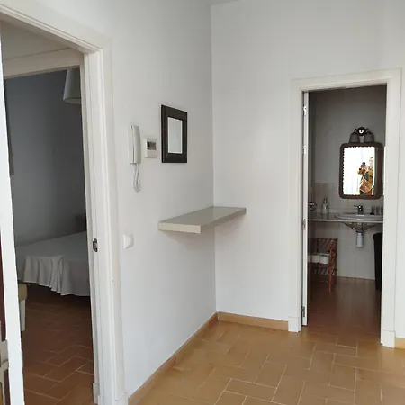 Farinas 11 Apartment *