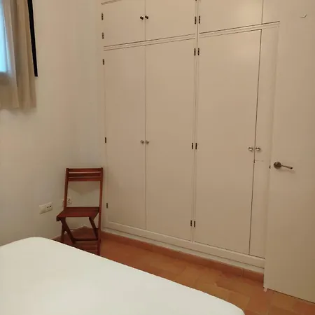 Farinas 11 Apartment *