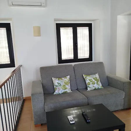 Apartment Farinas 11 *